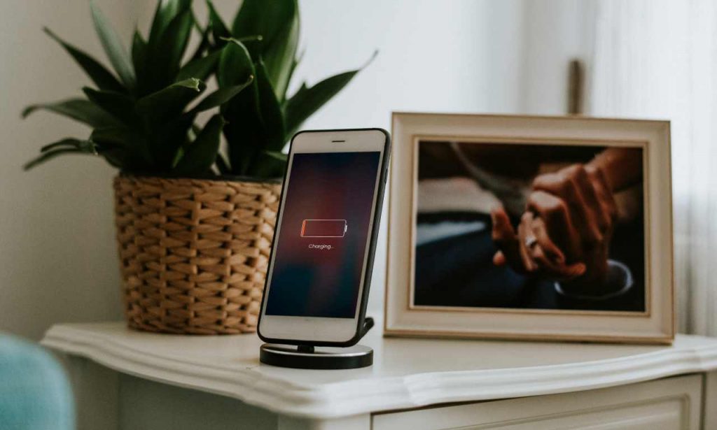 ¿Qué puedes hacer si tu teléfono móvil se queda siempre sin batería ...