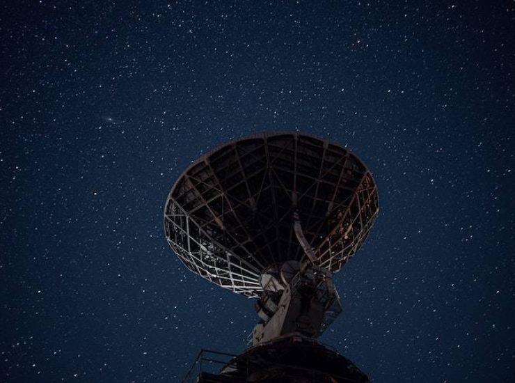 telescopio por la noche